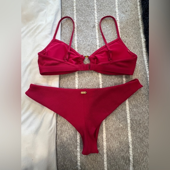 Roxy bikini - Picture 2 of 3